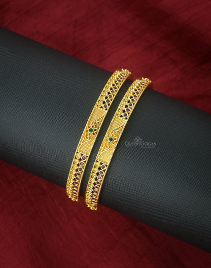 Golplated AD Stone Bangles