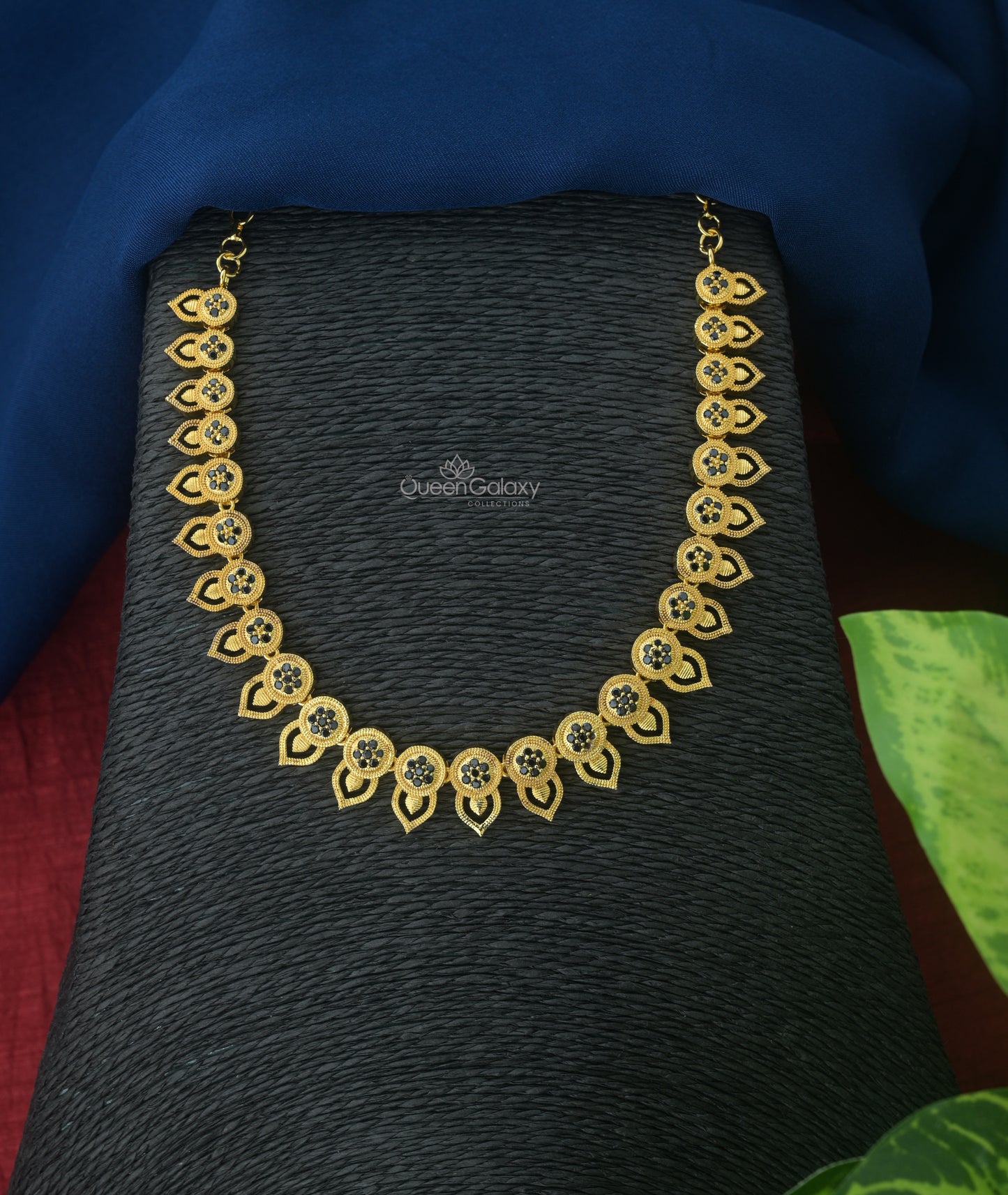 Goldplated AD Stone Necklace