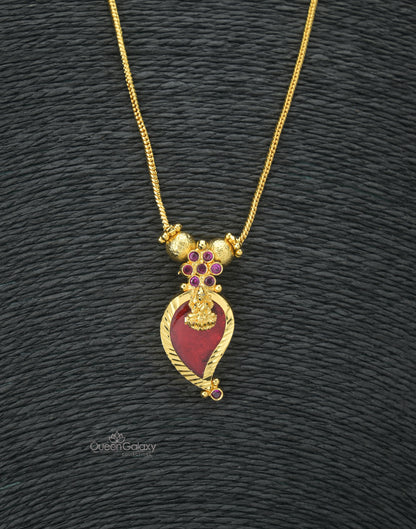 Goldplated Palakka Mango Necklace