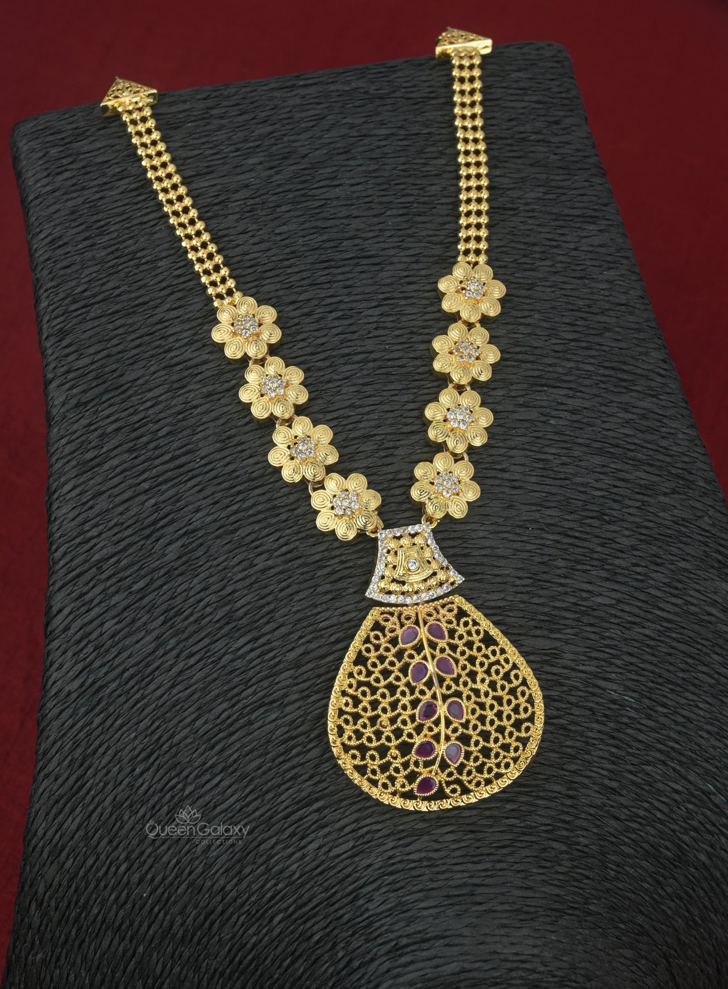 Goldplated AD Stone Necklace