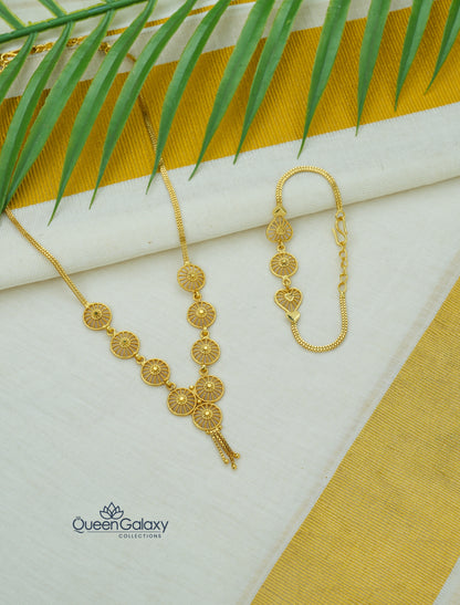 Goldplated  Necklace And Bracelet Combo Set