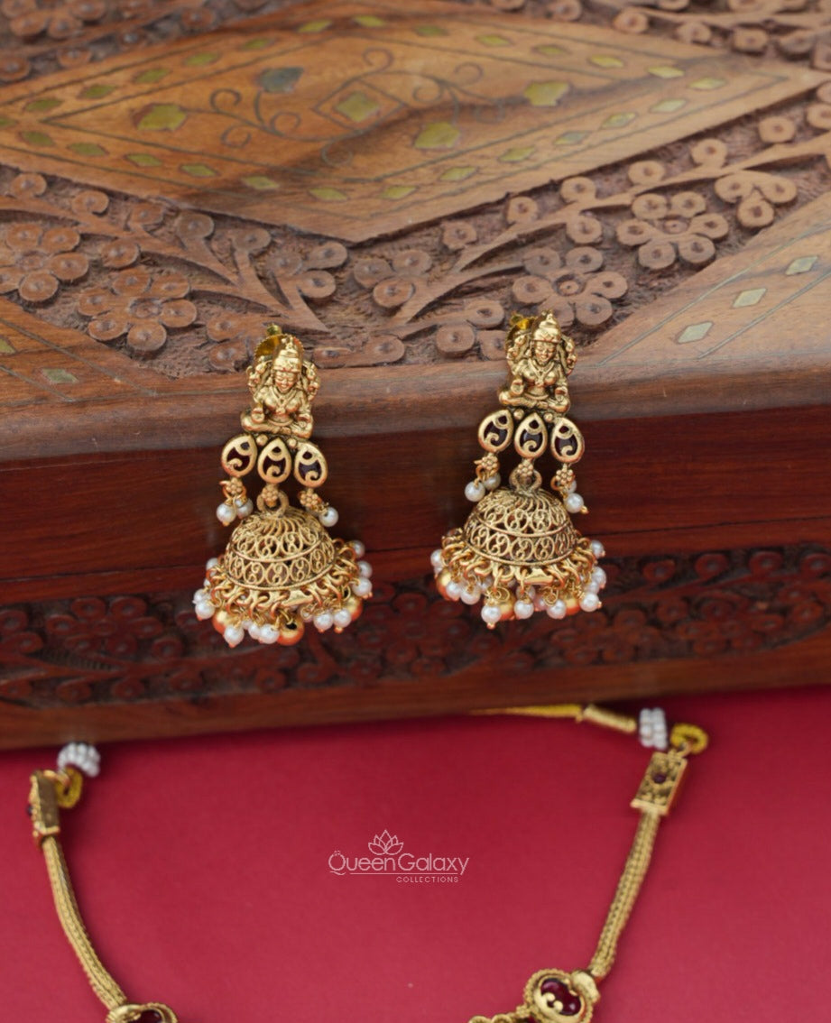 Antique Lakshmi Choker With Jimikki