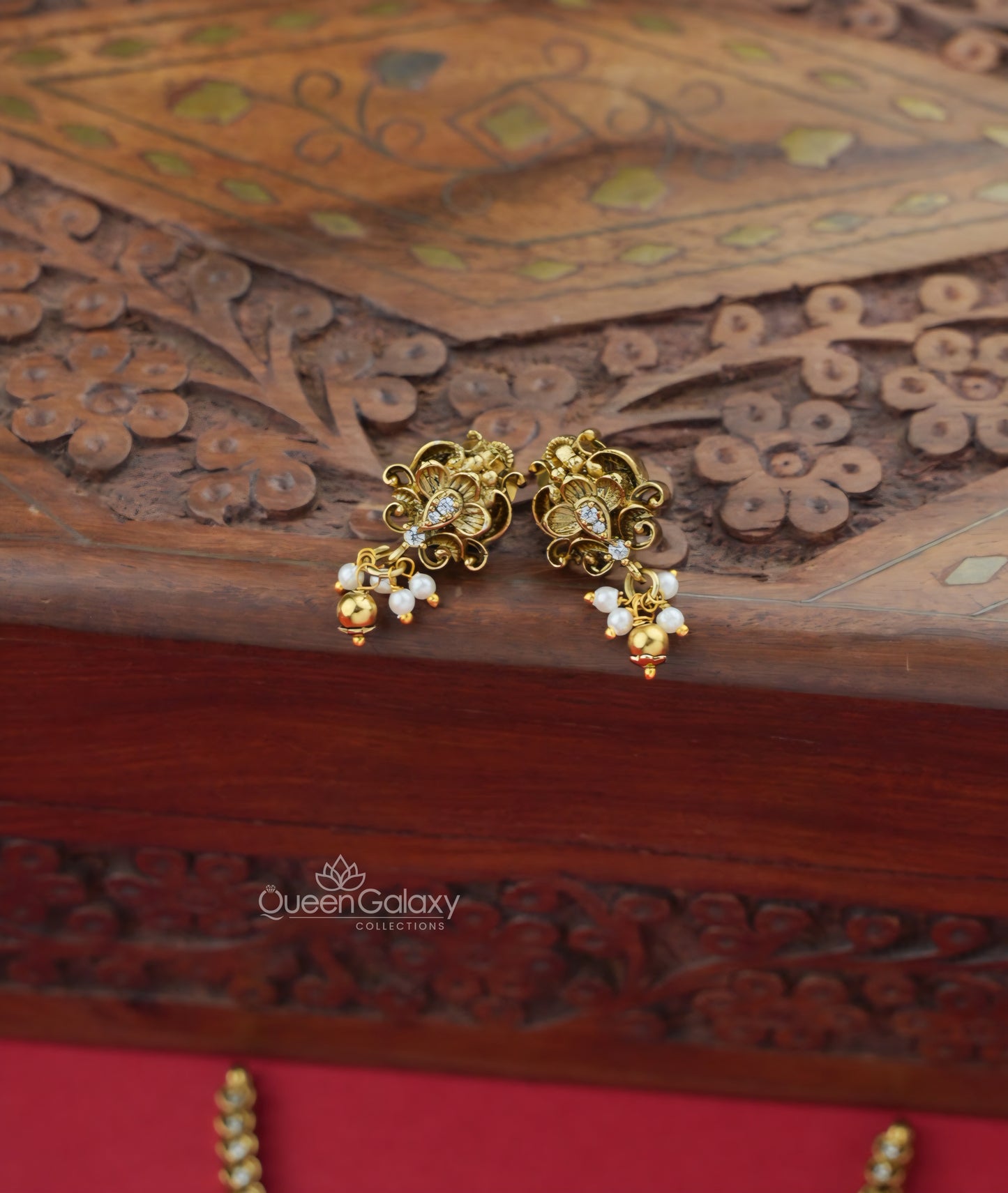 Antique AD Stone Lakshmi Necklace With Earrings