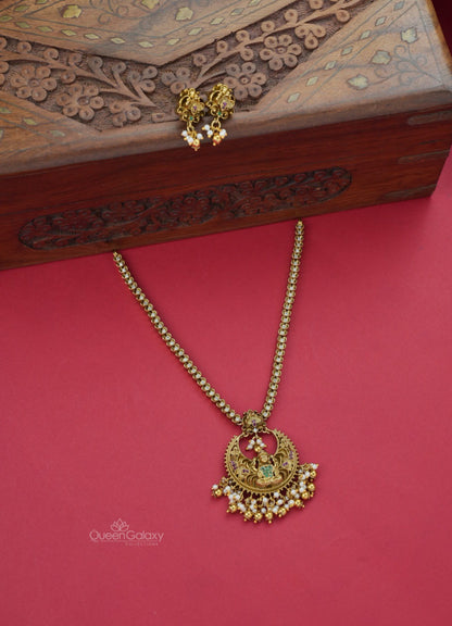 Antique AD Stone Lakshmi Necklace With Earrings