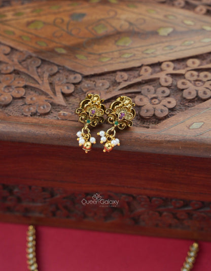 Antique AD Stone Lakshmi Necklace With Earrings