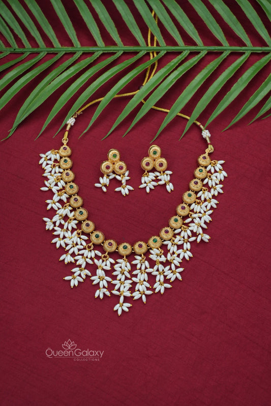 Antique Pearl Necklace With Earrings