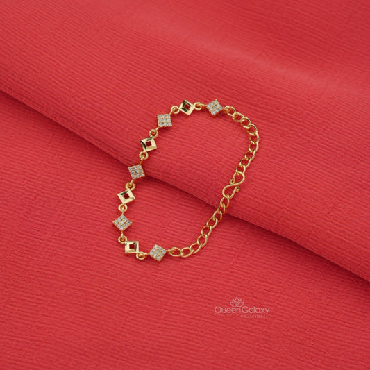Goldplated AD Stone Bracelet
