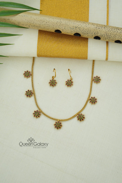 Antique AD Stone Necklace With Stud