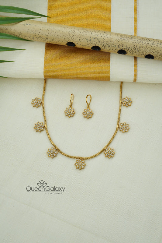 Antique AD Stone Necklace With Stud