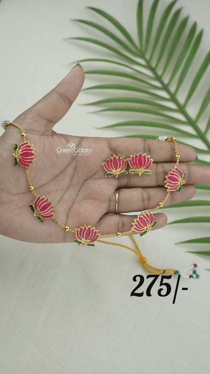 Antique Lotus Necklace With Stud